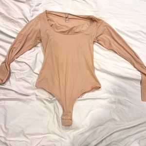 L Skims Scoopneck Bodysuit